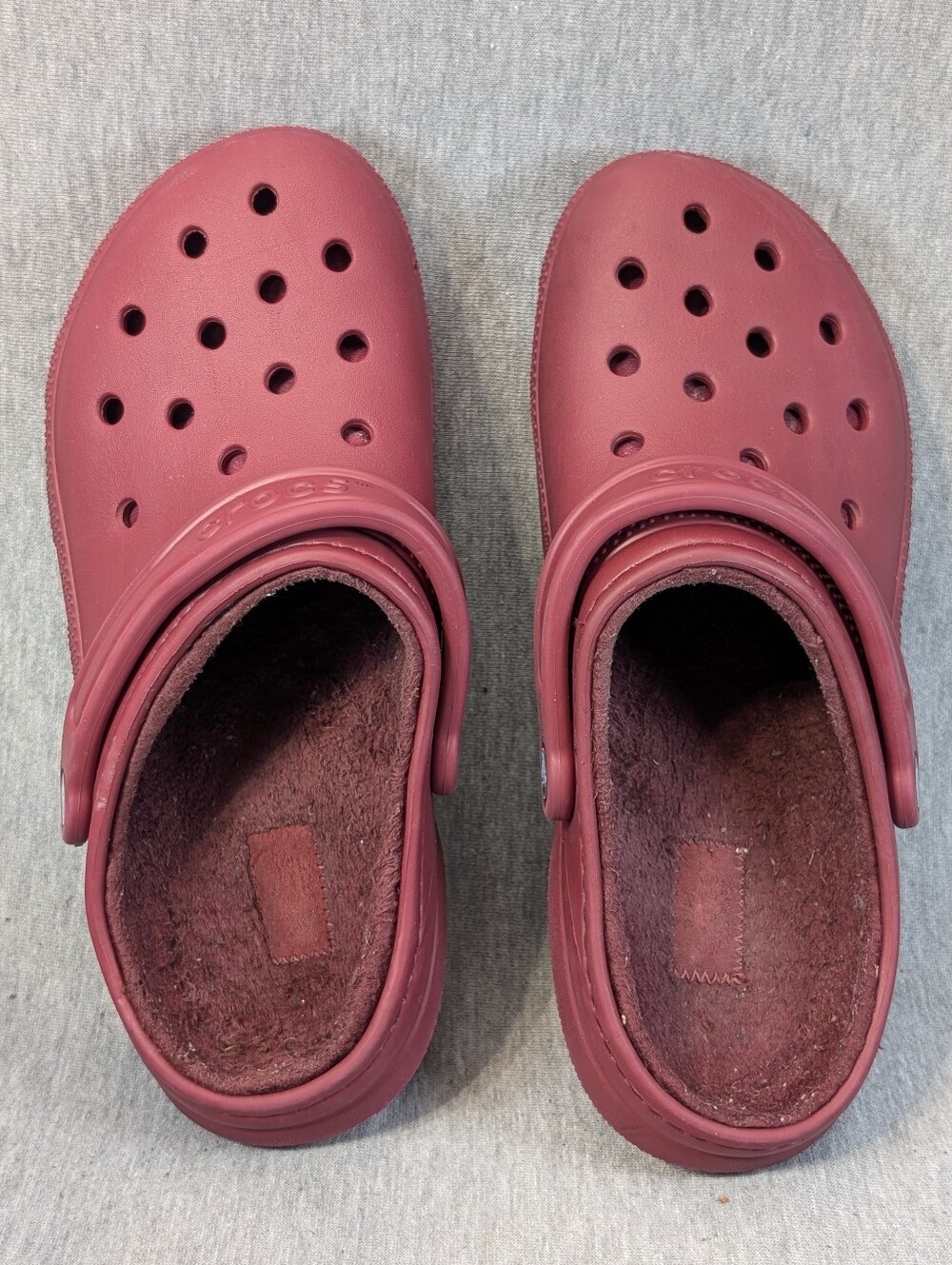 Crocs Classic Fleece Lined Clogs M8 W10 Maroon